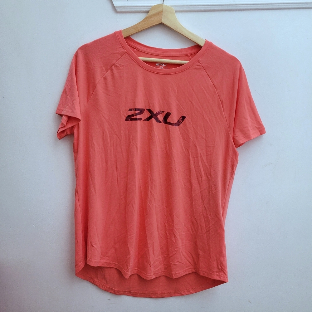 2XU Pink Contender Short Sleeve Athletic Tee